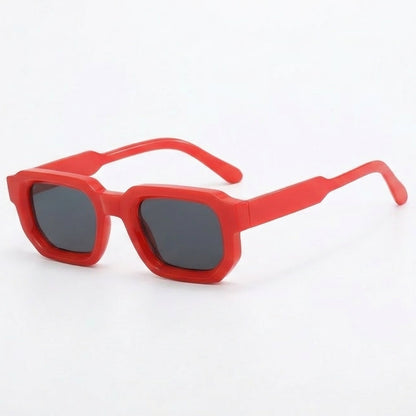 Nova's Retro Sunglasses