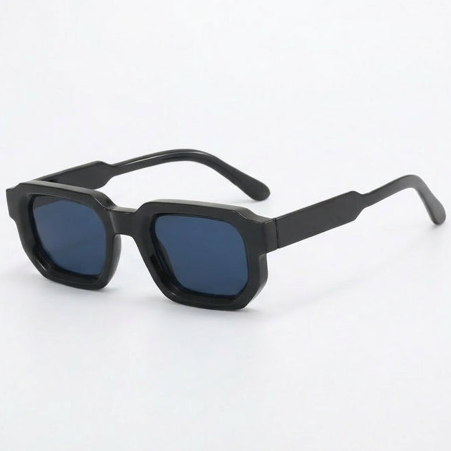 Nova's Retro Sunglasses
