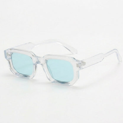 Nova's Retro Sunglasses